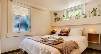 Charming and Colorful Apartment at Sloans Lake