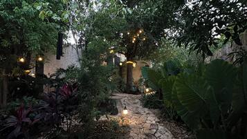 Enceinte de lâhĂ©bergement