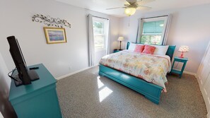 3 soverom, strykejern/-brett, wi-fi (inkludert) og sengetøy