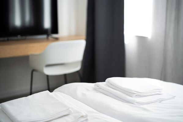 Brankas dan Wi-Fi gratis