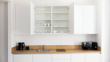 One Bedroom Apartment | Cucina privata