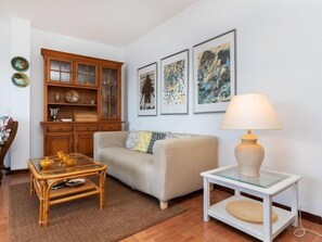 House, 4 Bedrooms | Living area - Global Can Panxo - By Global Rental Holidays 7338 (L'Escala)