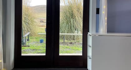 Thistlebee Cottage just outside charming Ashland, Oregon