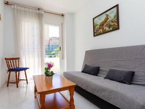 House, 5 Bedrooms, Terrace | Living area - Global Pepa House - By Global Rental Holidays 7392 (Vinaros)