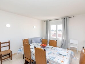 House, 3 Bedrooms, Terrace | Dining