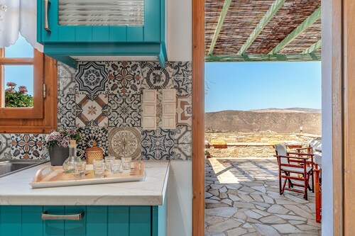 Holiday Home 'Archontiko Keli' with Mountain View, Wi-Fi and Air Conditioning
