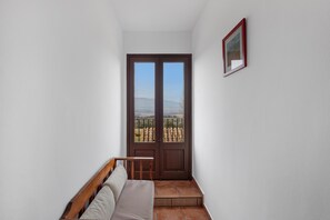 Interior - Farmhouse 'Vilanova' with Mountain View, Private Pool and Wi-Fi (Sagàs)
