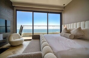 4 makuuhuonetta, silitysrauta/-lauta, Wi-Fi, vuodevaatteet