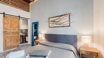 2 chambres, fer et planche à repasser, Wi-Fi gratuit, draps fournis