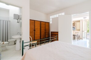 2 soveværelser, sengetøj