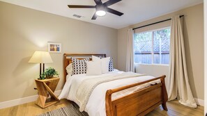 2 sovrum, strykjärn/strykbräda, resesäng och gratis wi-fi