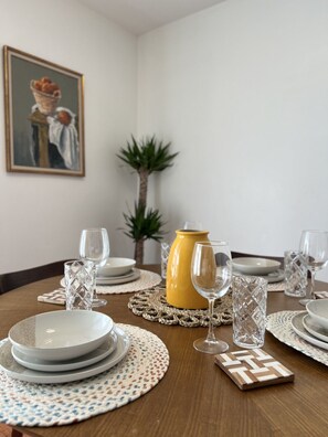 تناول الطعام