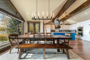 Dining - Aqua Vista Lakefront by Tahoe Getaways - 6 BR in Carnelian Bay w Buoy, Pier & Game Room (Carnelian Bay)