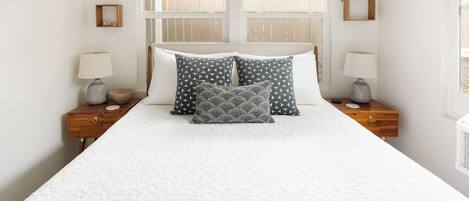 2 bedrooms, iron/ironing board, travel crib, free WiFi