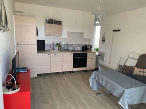 Fridge, microwave, oven, toaster - Les Vagues du Marais - Saint hilaire de Riez (SAINT HILAIRE DE RIEZ)