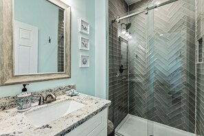 Shower, towels