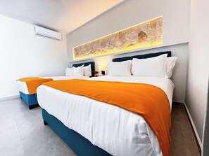 ห้องสแตนดาร์ดดับเบิล, วิวทะเล | เครื่องนอนระดับพรีเมียม, ผ้านวมขนเป็ด, เตียงเมมโมรีโฟม