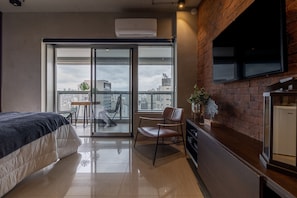 Studio - Rep1817 Neila in S o Paulo (São Paulo)