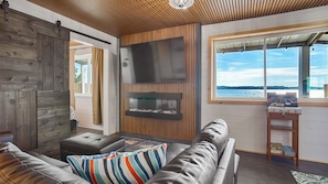 TV connectée, cheminée