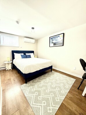 2 slaapkamers, een bureau, wifi, beddengoed