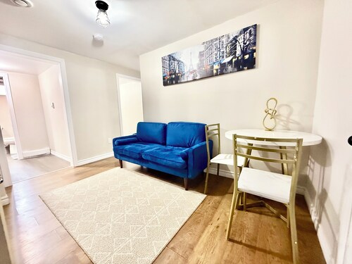 Cozy comfort Private 2 bedrooms home in Moncton