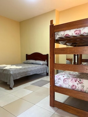 Comfort Quadruple Room, Air conditioning | Minibar, free WiFi, bed sheets - Pousada BG Lençóis (Barreirinhas)