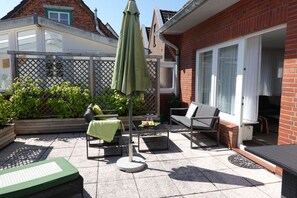 Luokittelematon kuva, 3 kautta 25, painike