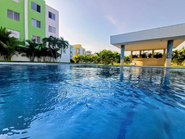 Utomhuspool