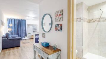 House, 1 Bedroom, Terrace | Bathroom