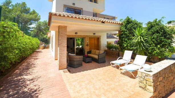 Hus - 3 sovrum - terrass | Terrass/Patio