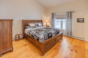 6 bedrooms, WiFi, bed sheets