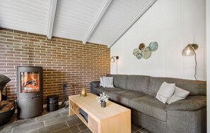 Fireplace - Stunning home in Tarm with WiFi (Tarm)