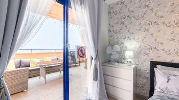 House, 4 Bedrooms, Terrace | 4 bedrooms