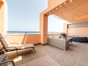House, 4 Bedrooms, Terrace | Terrace/patio