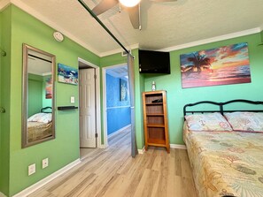 1 bedroom, iron/ironing board, WiFi, bed sheets