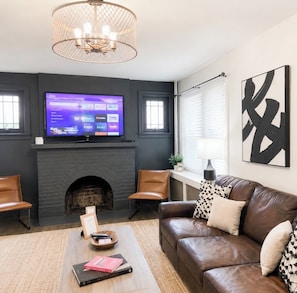 Smart TV - Refined West Reading Retreat - Steps from Penn Ave - Near Hospital (West Reading)