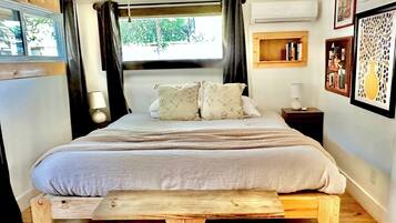 1 soveværelse, strygejern/strygebræt, Wi-Fi