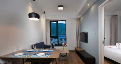 Prince Hotel By Secret Garden