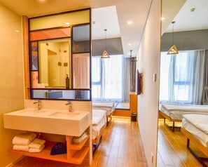 1 habitación, cortinas blackout y wifi gratis 