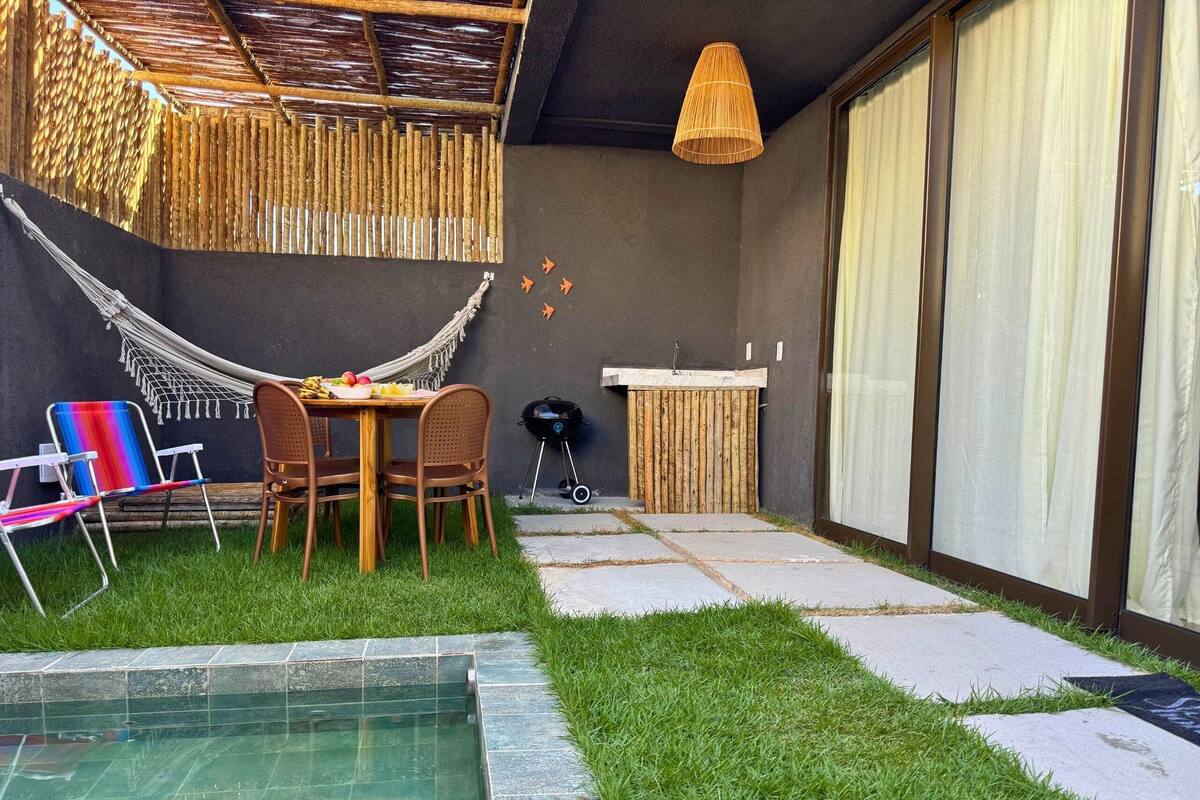 Studio | Outdoor dining