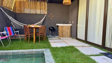 スタジオ | 屋外ダイニングエリア