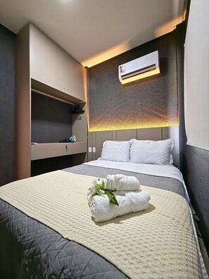 1 chambre, rideaux occultants, fer et planche à repasser, Wi-Fi gratuit
