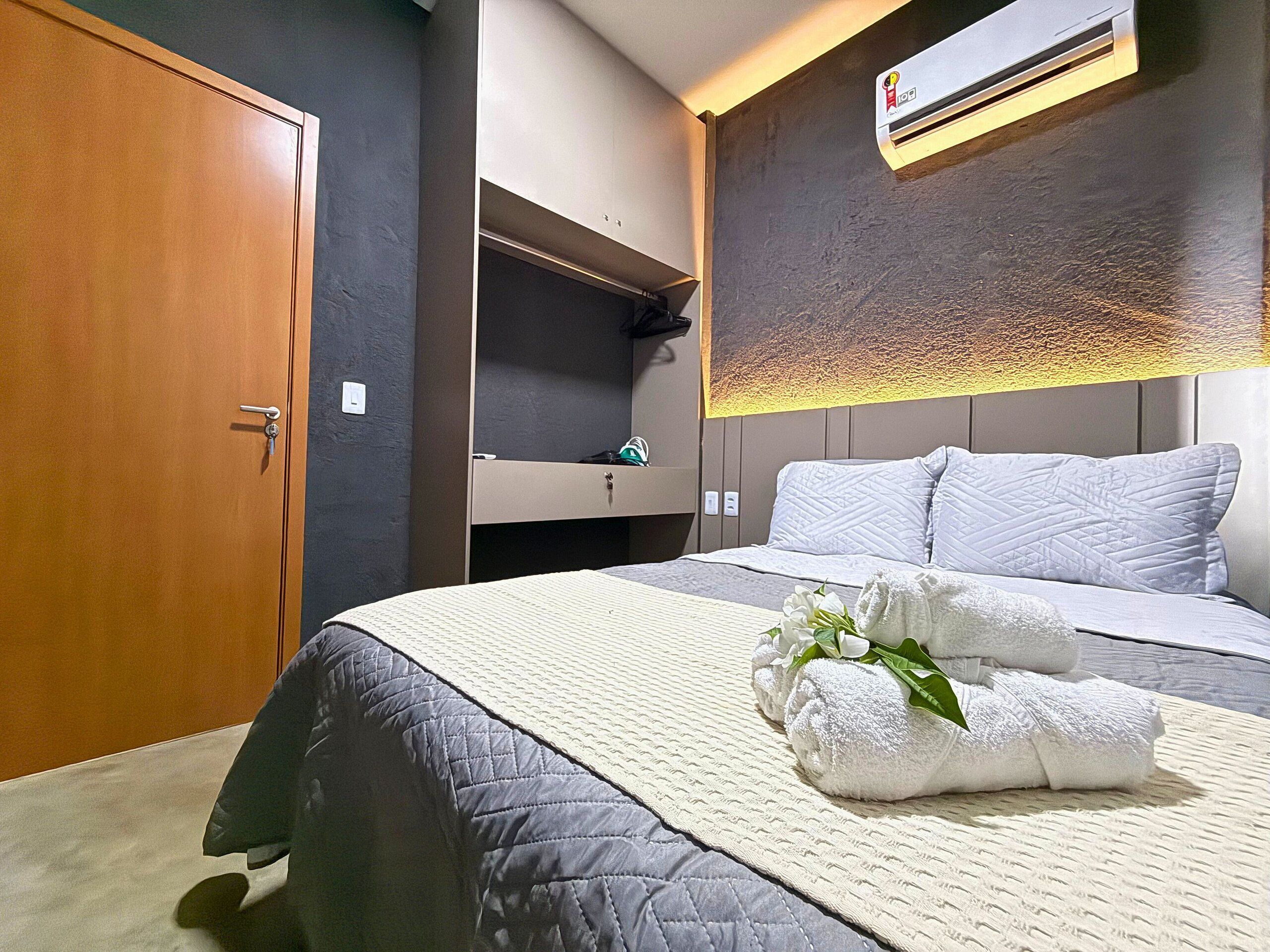 Studio | 1 bedroom, blackout curtains, iron/ironing board, free WiFi