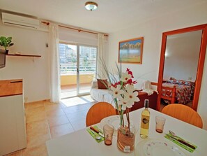 Ferienhaus, 2 Schlafzimmer, Terrasse | Speisen