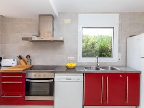 Maison, 3 chambres, terrasse | Cuisine privée