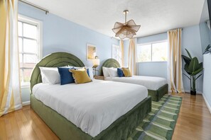 5 Schlafzimmer, Bügeleisen/Bügelbrett, Reisekinderbett, kostenloses WLAN