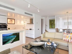 Villa, 3 slaapkamers, terras | Woonruimte