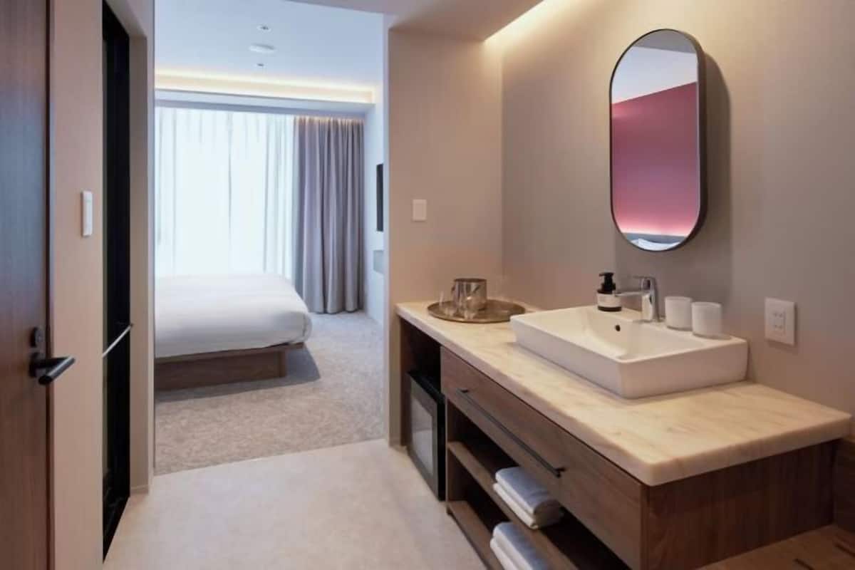 1 Schlafzimmer, Zimmersafe, Bügeleisen/Bügelbrett, kostenloses WLAN