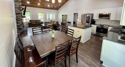 Adventure Cabin w/ Private Pond Near New River Gorge, Gauley & Summersville Lake