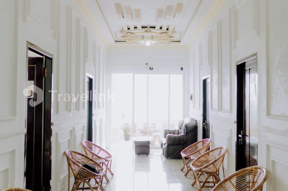 Dieng Travelink Inn